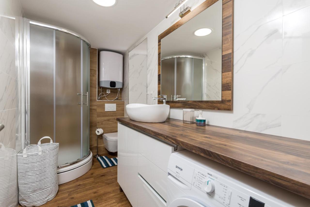 Central Apartments Dalmatina Rijeka Exteriér fotografie